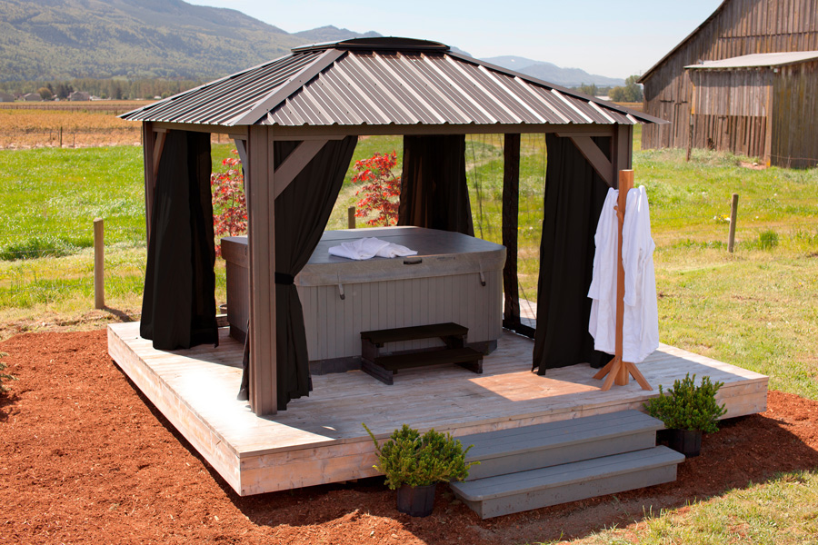 Milano Hardtop Gazebo 11’x11′