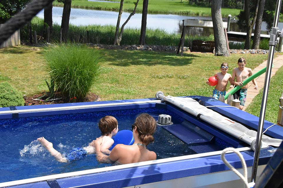 Streamline - Endless Pools - Pioneer Family Pools - Endless Pools