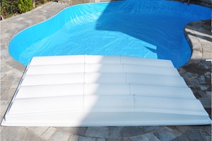 POOL STEP COVERS