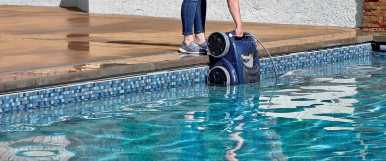 Pool Vacuum & Cleaner Buyer’s Guide